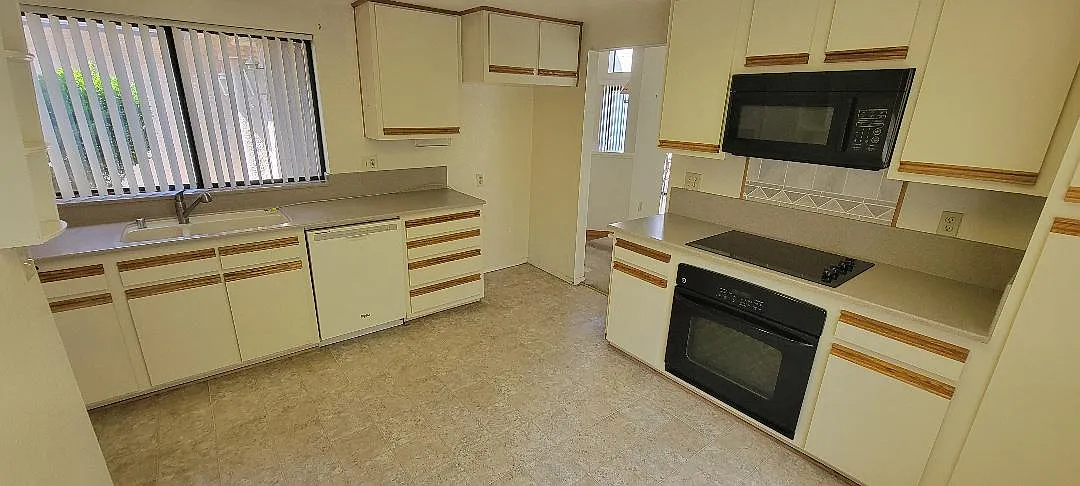 2 bed, 1578 sqft, $3,500 — Photo 3