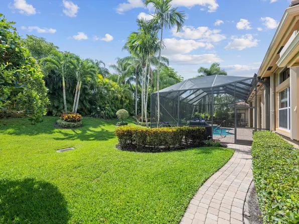 10758 Versailles Boulevard, Wellington, FL 33449