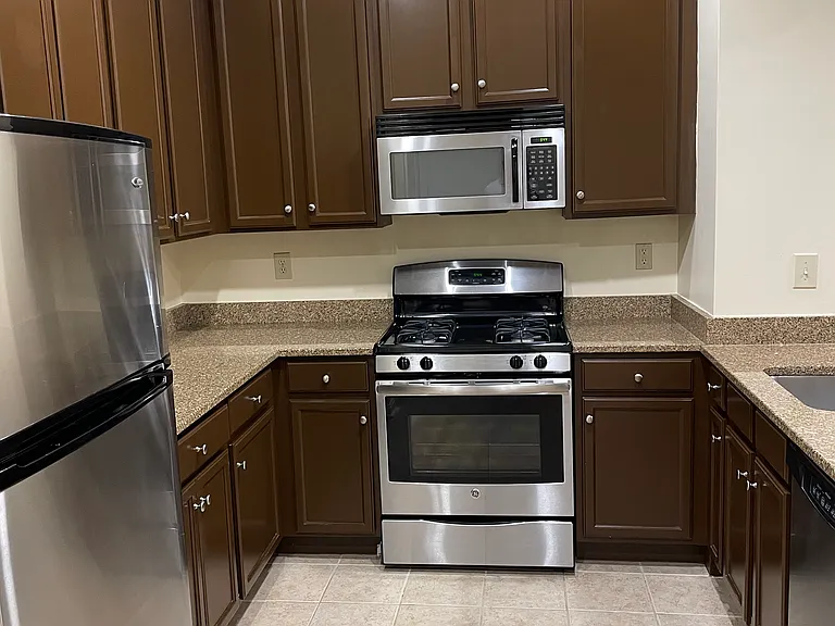 2655 Prosperity Ave #120 — Photo 15