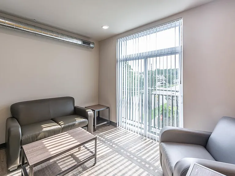 G3 Apartments — Photo 18