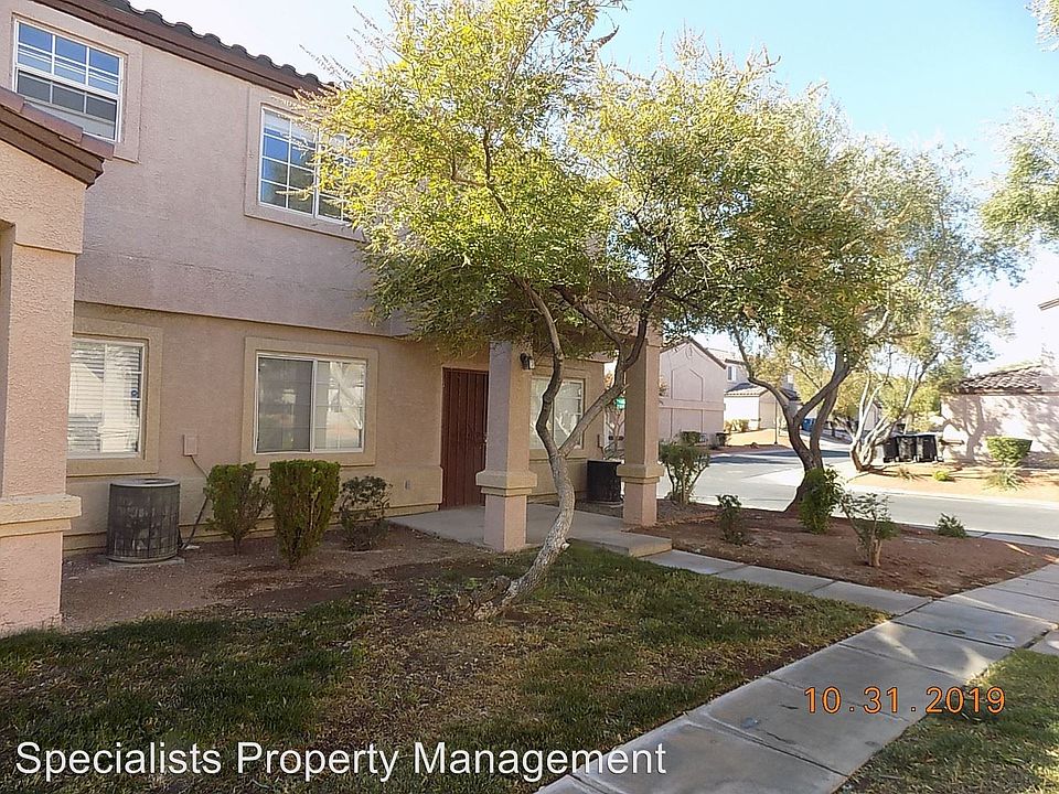 1st image of 2500 Sierra Bello Ave Unit 104