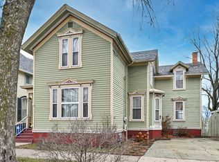 1307 Main St, Racine, WI 53403