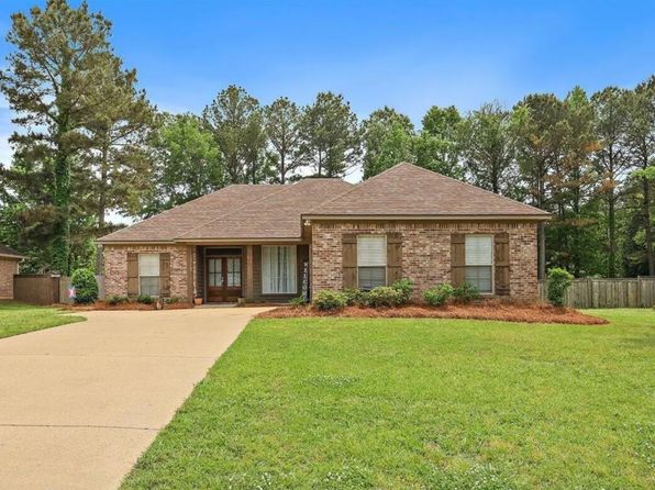 103 Richmond Way