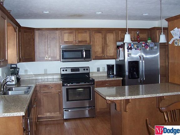 2nd image of 5640 S 52nd St