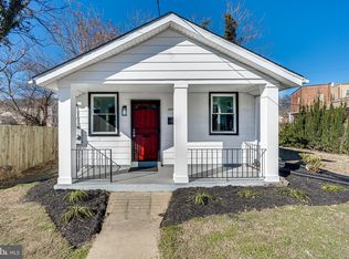 3008 K St SE, Washington, DC 20019