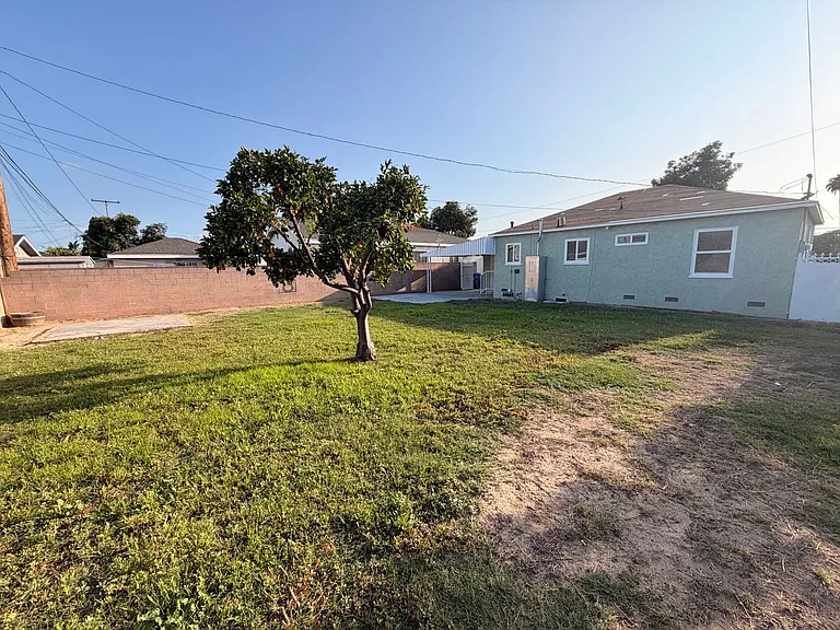 14436 Longworth Ave — Photo 34