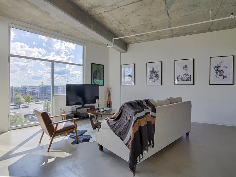 2115 Yeaman Pl #530 — Photo 7