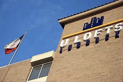 1st image of 1001 University Ave