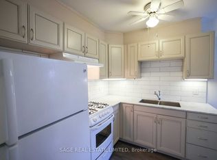 8 Brookmount Rd #1B, Toronto, ON M4L 3N1