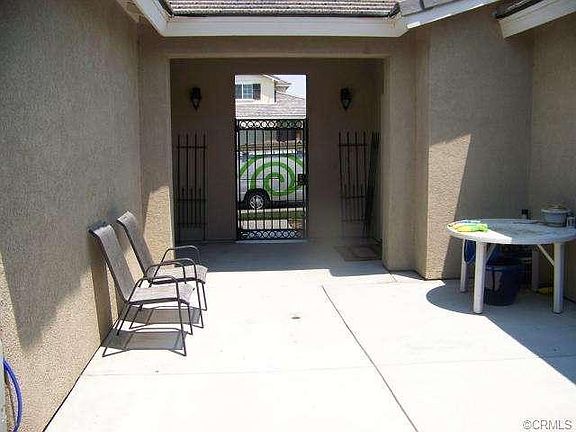 4th image of 2504 Yellow Birch Ln