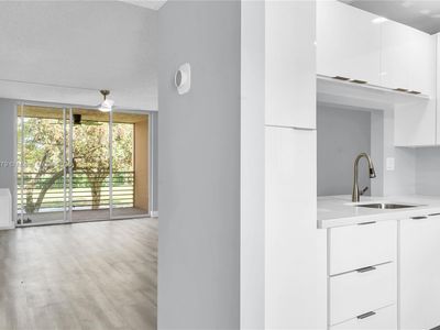 9460 Tangerine Pl APT 202, Davie, FL, 33324
