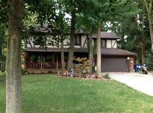 69 Twilight Ln, East Amherst, NY 14051