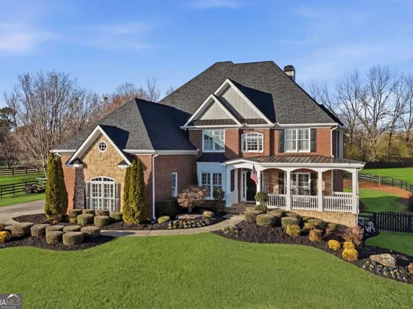 140 Red Gate Lakes Dr, Canton, GA 30115