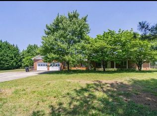 5635 Abbotts Bridge Rd, Johns Creek, GA 30097