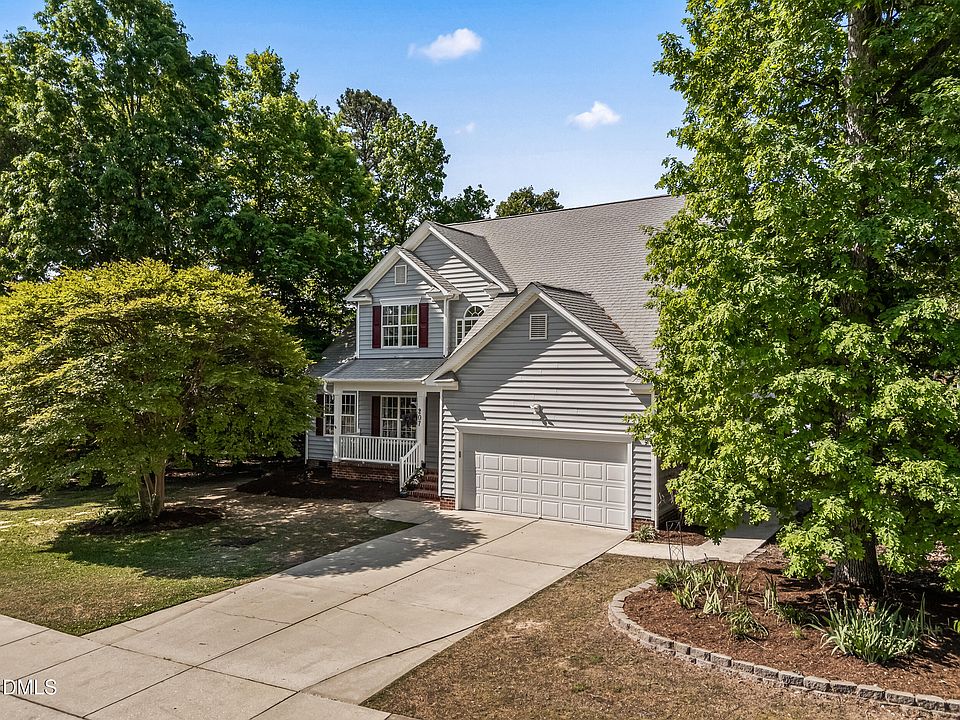 1st image of 207 Governors House Dr