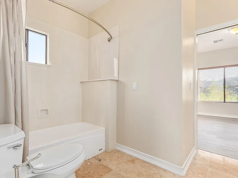 15330 E Walnut Ln — Photo 41