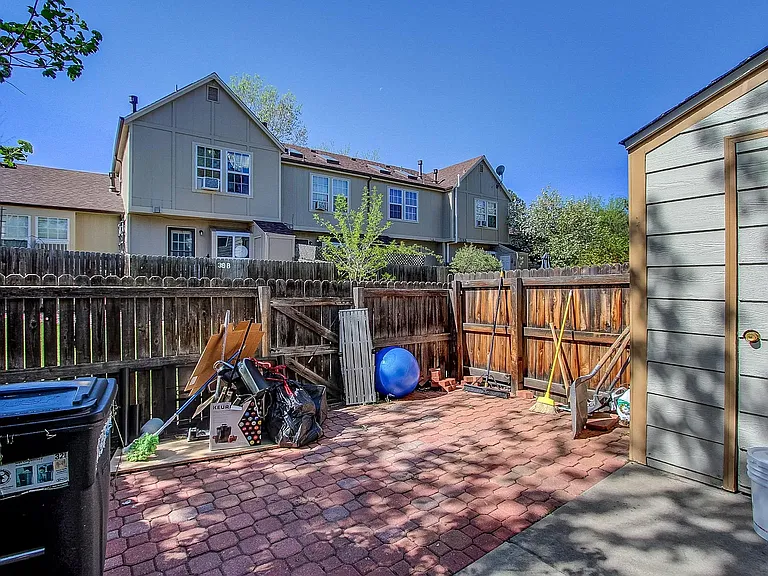 1227 S Flower Cir #E — Photo 14
