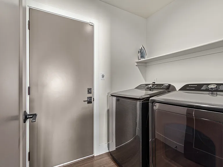 5202 E Karen Dr — Photo 25