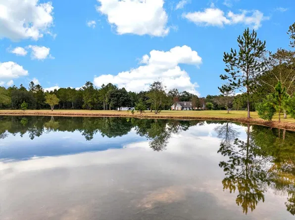 304 Pine Grove Rd, Picayune, MS 39466