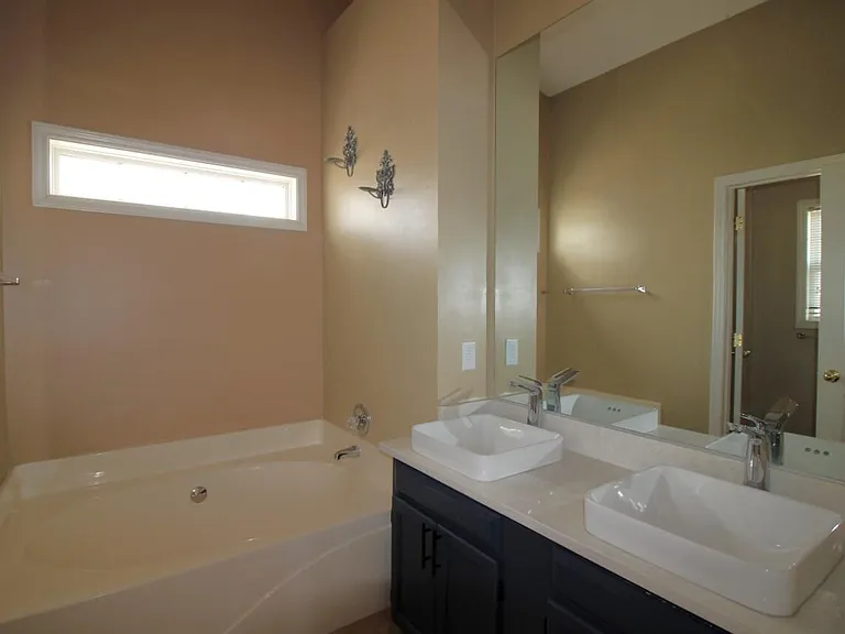 3020 Alder Ridge Ln — Photo 8