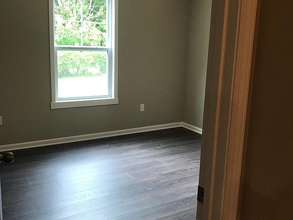 5th image of 1257 Dean Dr