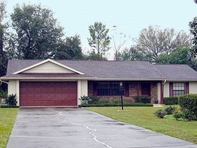 2nd image of 693 E Goodrich Dr