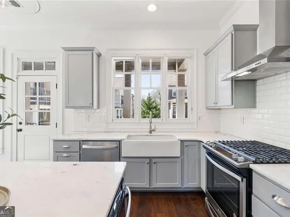 124 Parkside West Ct, Norcross, GA 30071