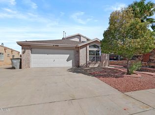 1460 Missy Yvette Dr, El Paso, TX 79936