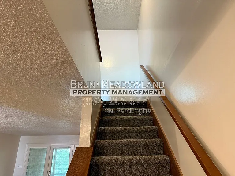 10417 Victoria Dr #C — Photo 14