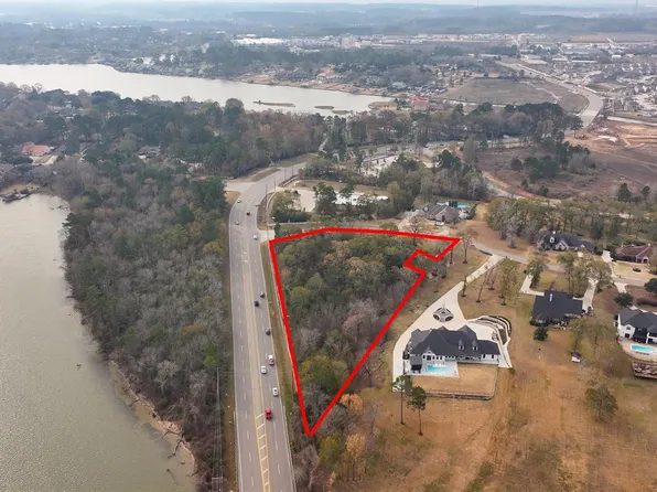 15900 Walden Rd, Montgomery, TX 77356