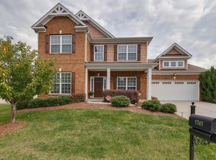 1741 Lakefield Dr, Clemmons, NC 27012
