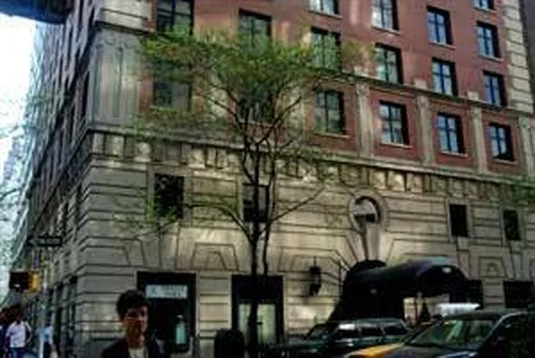 Rented by Douglas Elliman | media 10