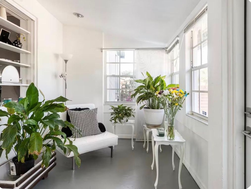 1301 NE 1st Ave - Property Image