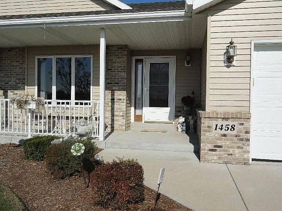 2nd image of 1458 Bluebell Dr