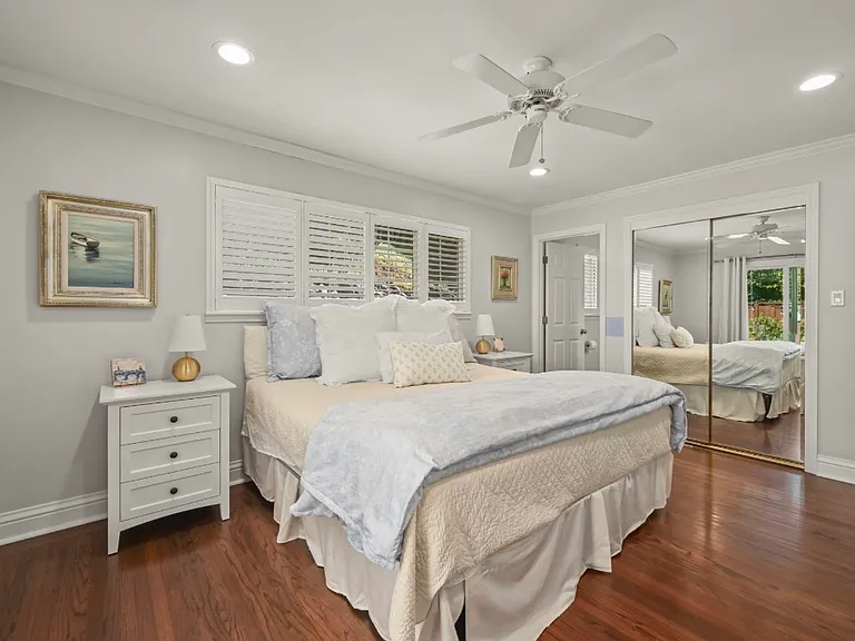 1660 Green Valley Rd — Photo 11