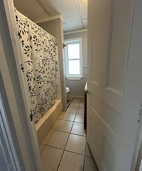 1560 E Main St #2 — Photo 7