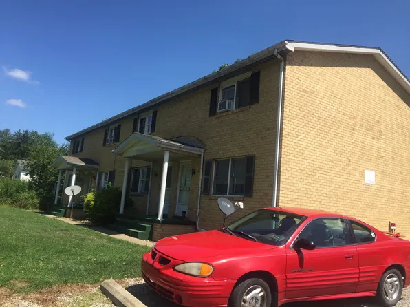 261 Grandview Ave, Indiana, PA 15701