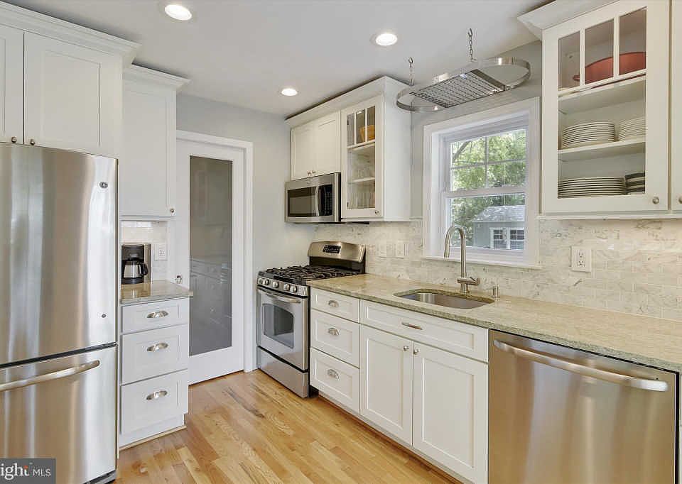 2nd image of 6305 Gentele Ct