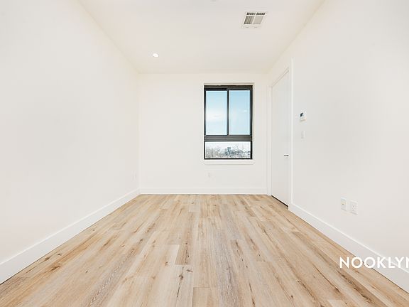 4th image of 570 Nostrand Ave #2E
