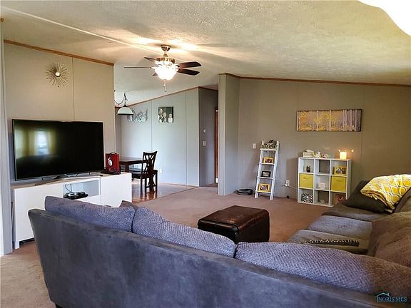 3rd image of 443 S Harley St