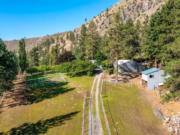 1560 Hwy 97a, Chelan, WA 98816