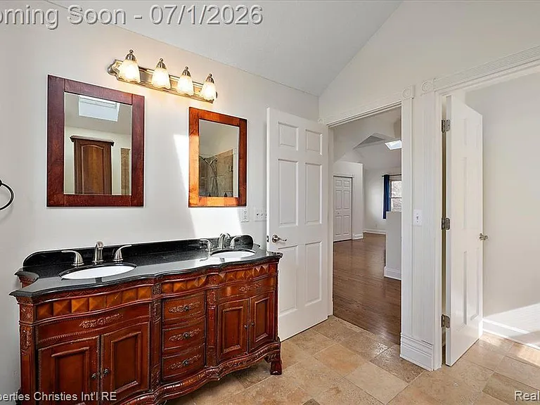 2209 Windemere Rd — Photo 25