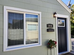 1916 Maxwell Ave, Cheyenne, WY 82001