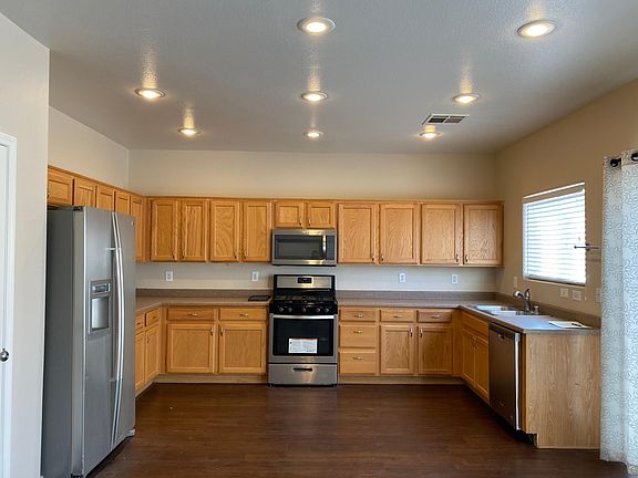 4th image of 7873 Juniper Forest St