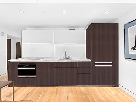 3rd image of 135 W 52nd St APT 10A