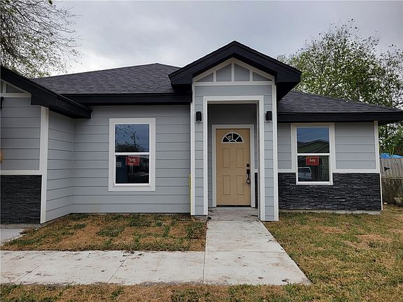 2nd image of 3621 Curtiss Street