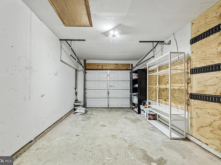 2541 Symphony Ln — Photo 14