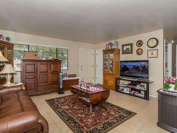3rd image of 8480 E Sommer Dr