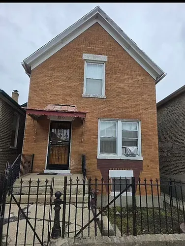 3010 S Union Ave Photo 1