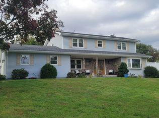 2483 Leisczs Bridge Rd, Reading, PA 19605
